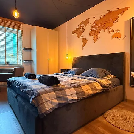 Apartment Katowicka 23 *