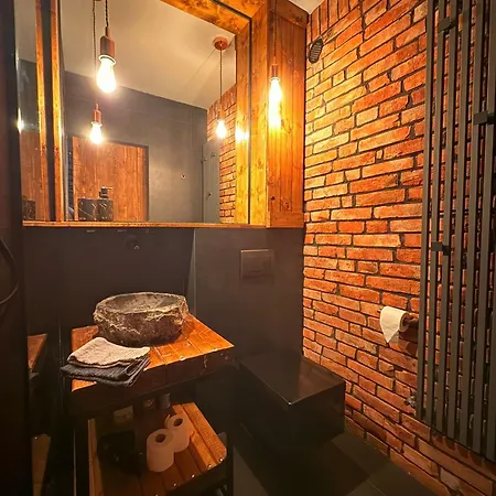 Daire Katowicka 23 *